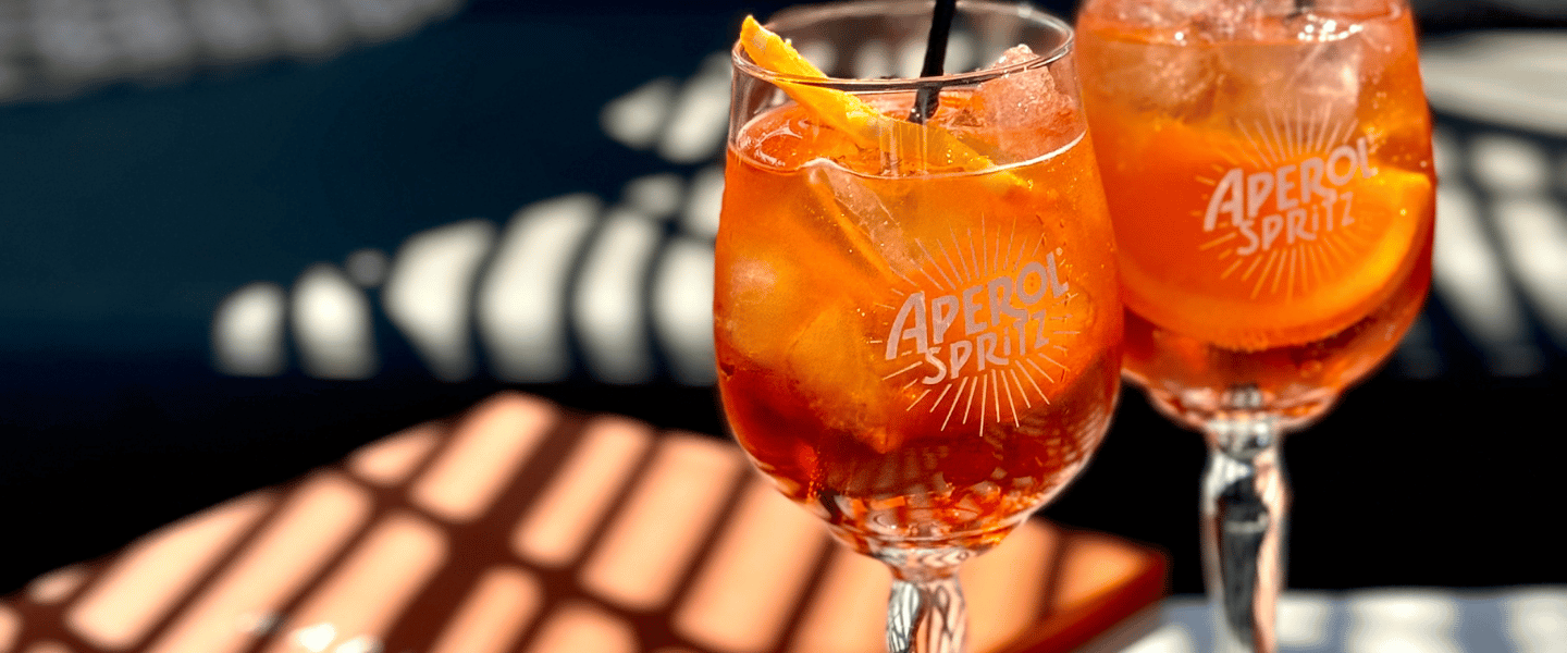 Two Aperol Spritz in the sunshine at One New Change