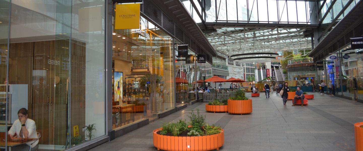 Shoppers visiting Cardinal Place