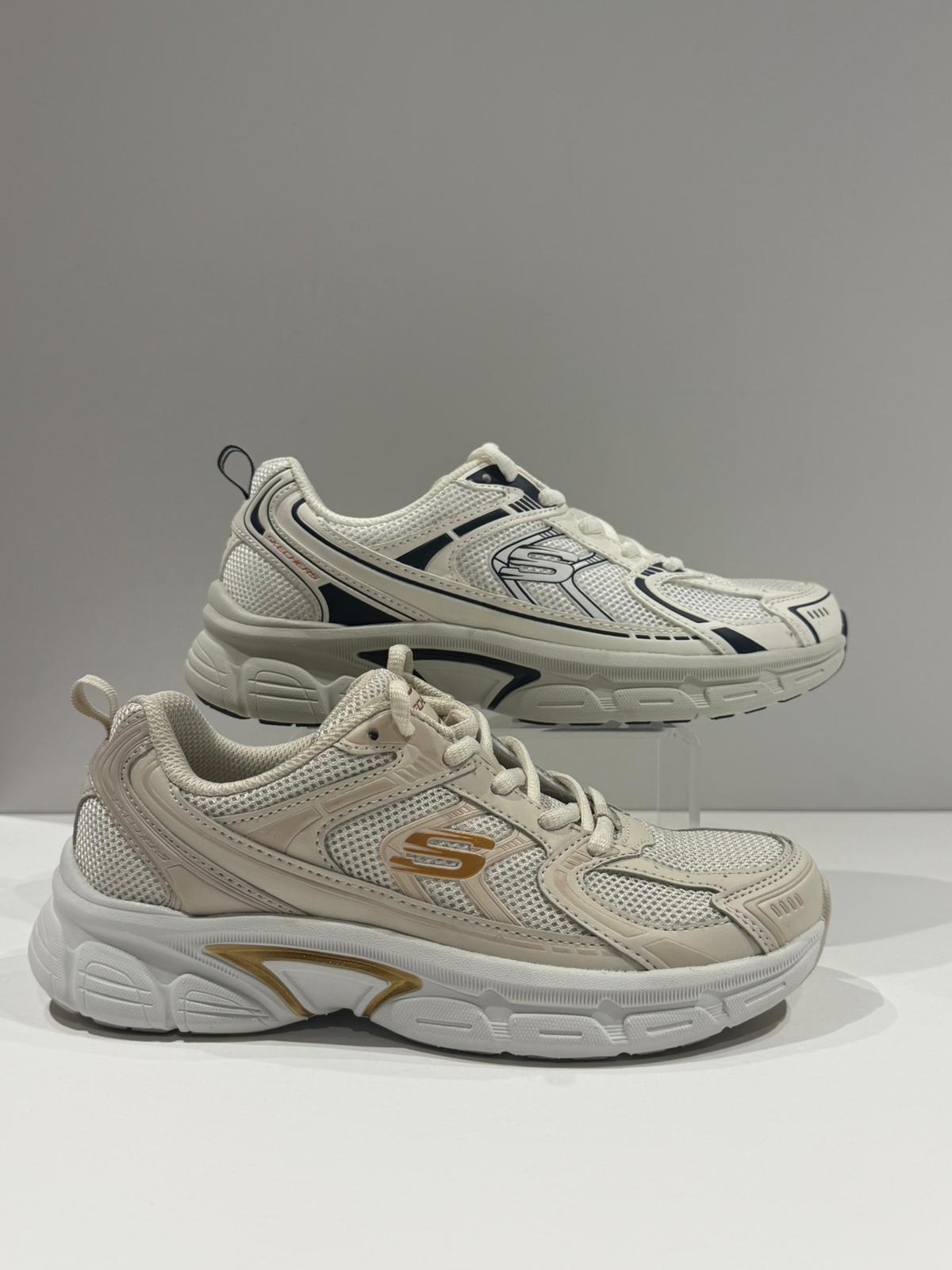 BOGOHP on all Skechers footwear at DEICHMANN
