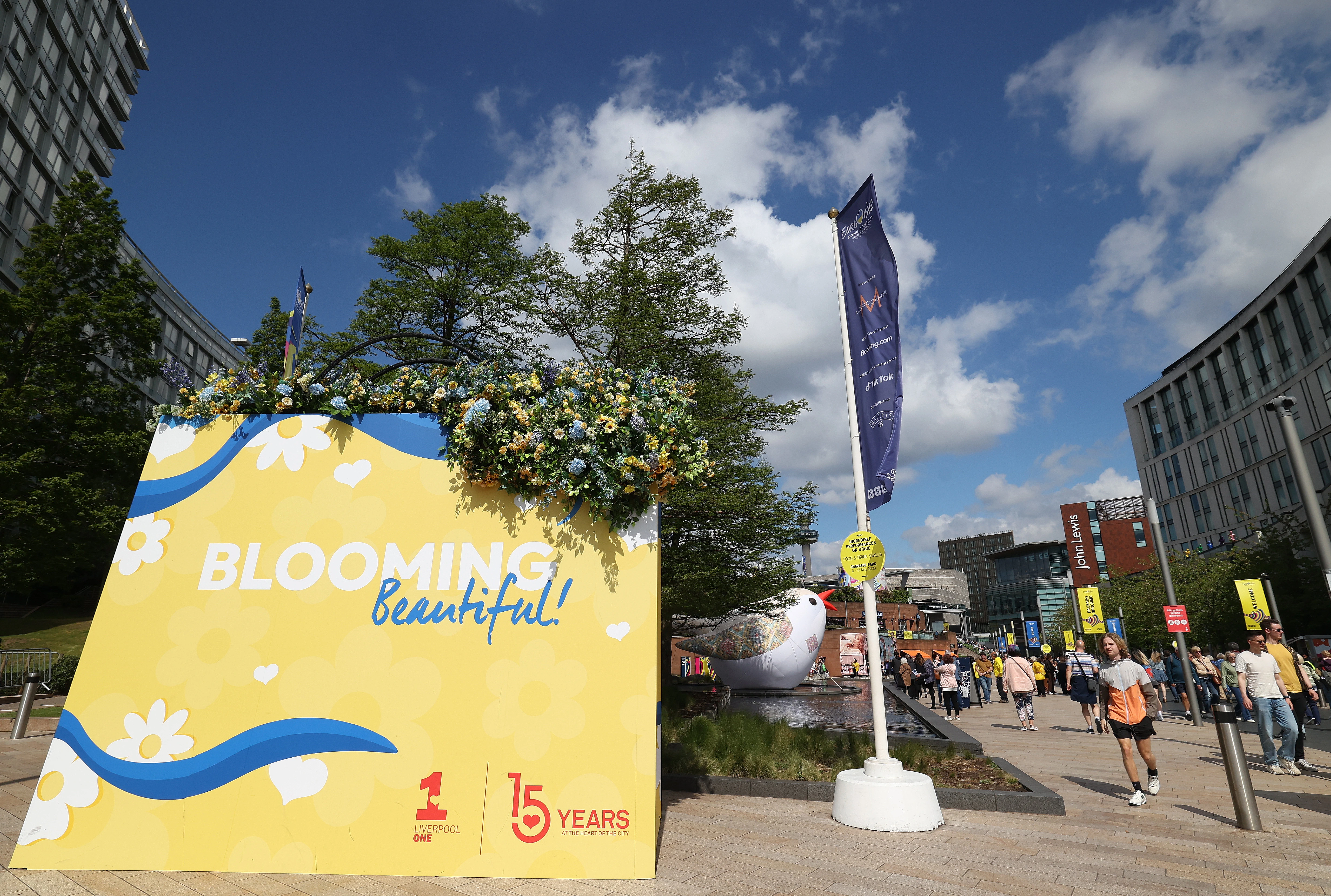 L1 Eurovision Entrance