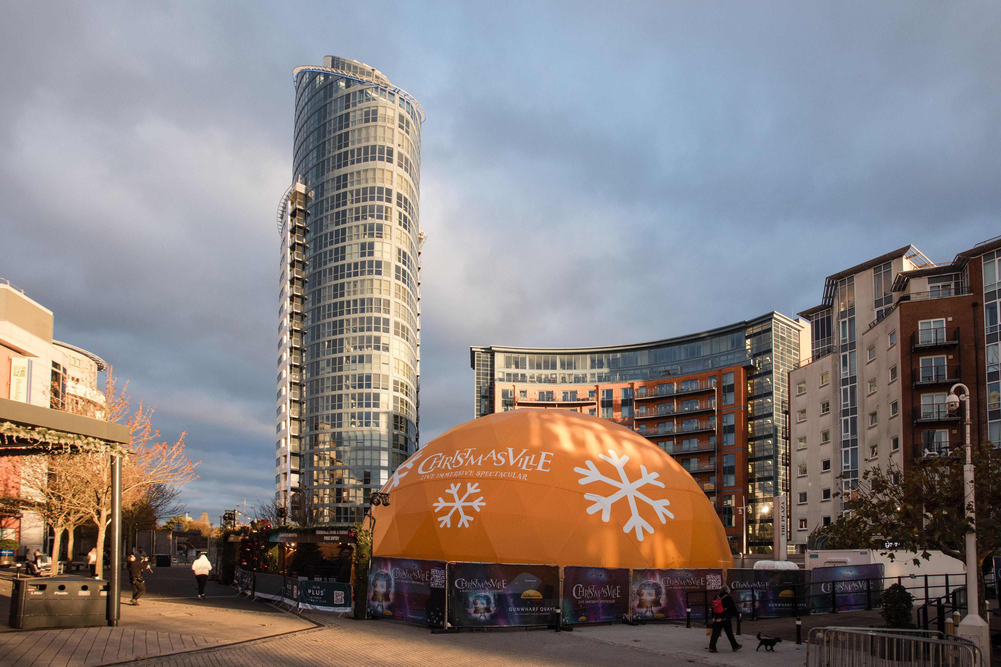 ApolloDomes Christmasville