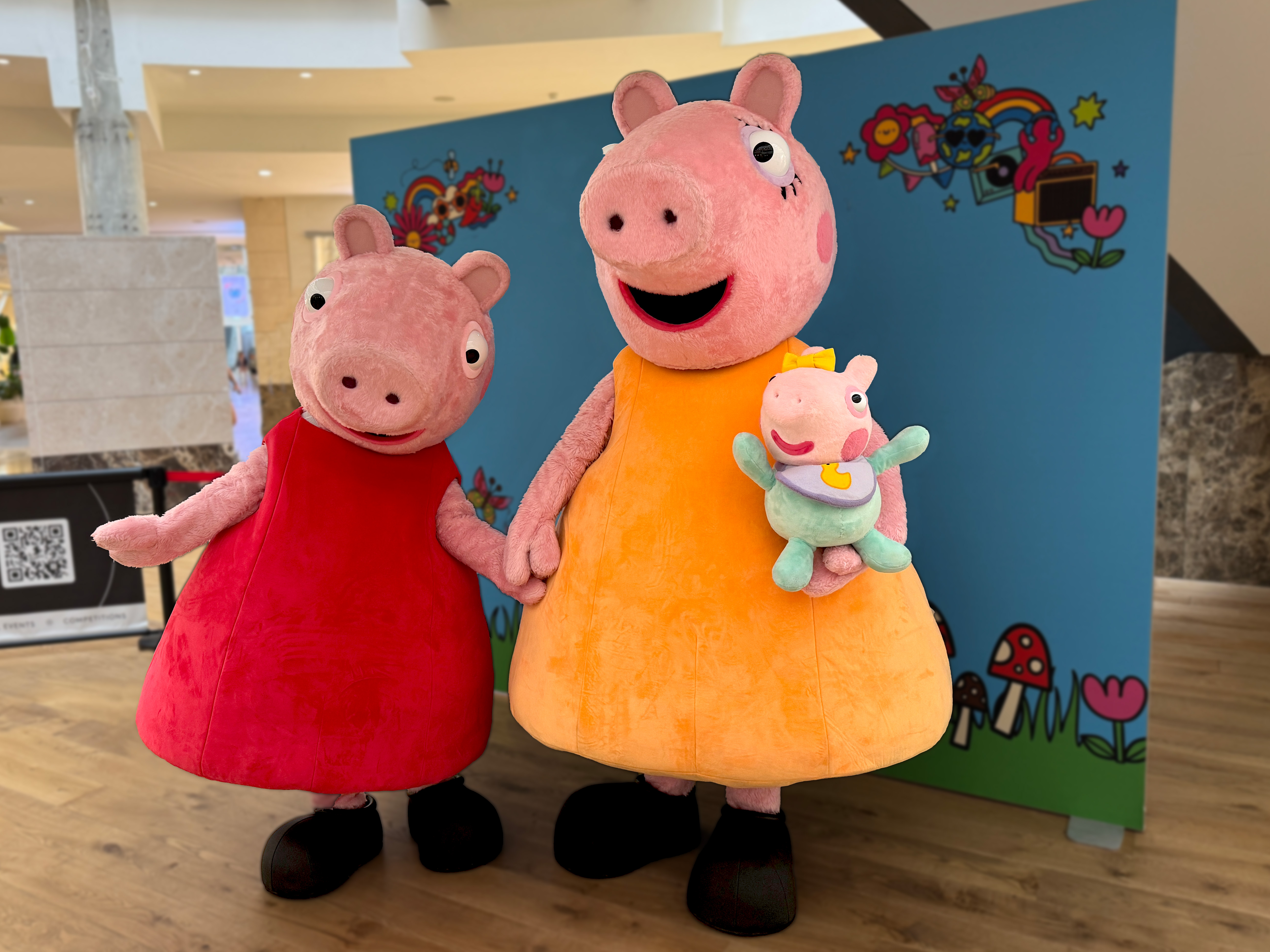 Peppa Pig, Mummy Pig and Evie Pig at a shopping centre meet and greet