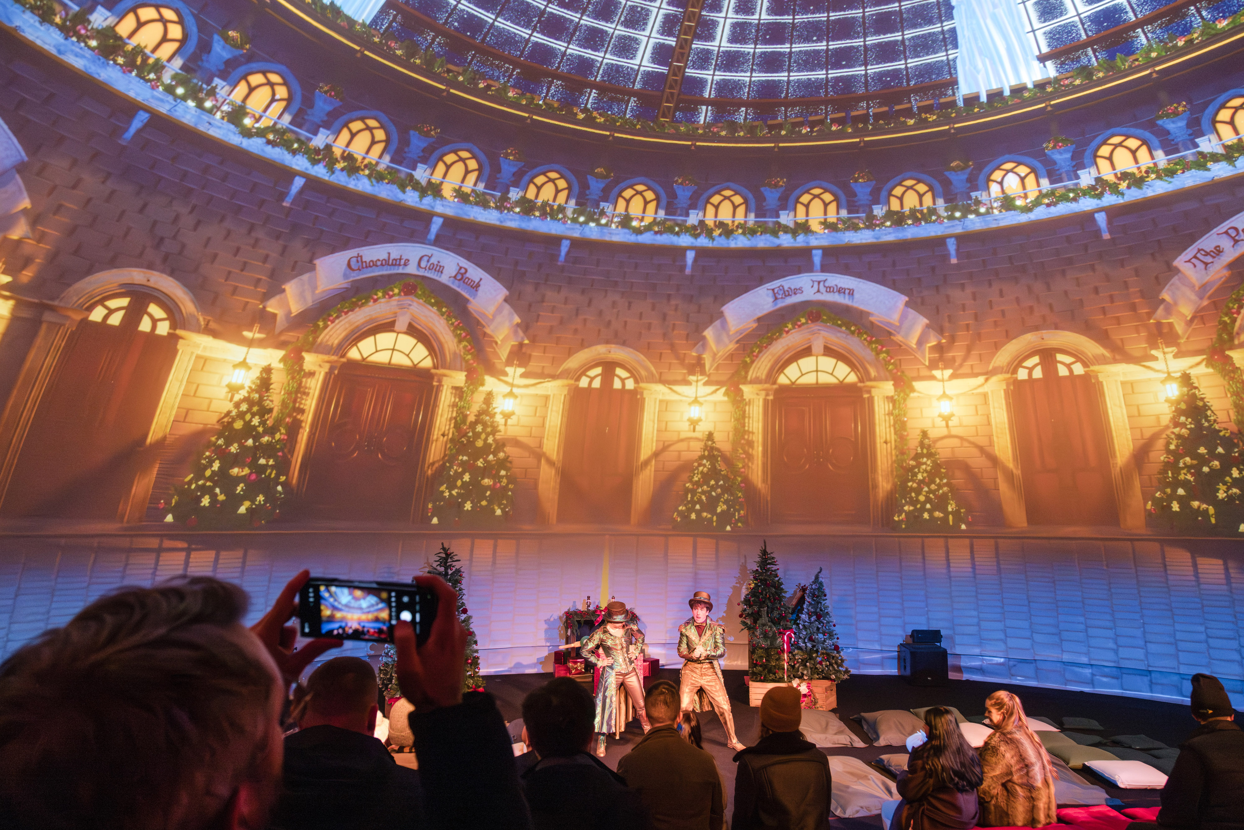 ApolloDomes Christmasville