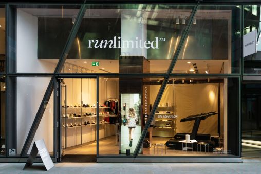 The front of the Runlimited store at One New Change
