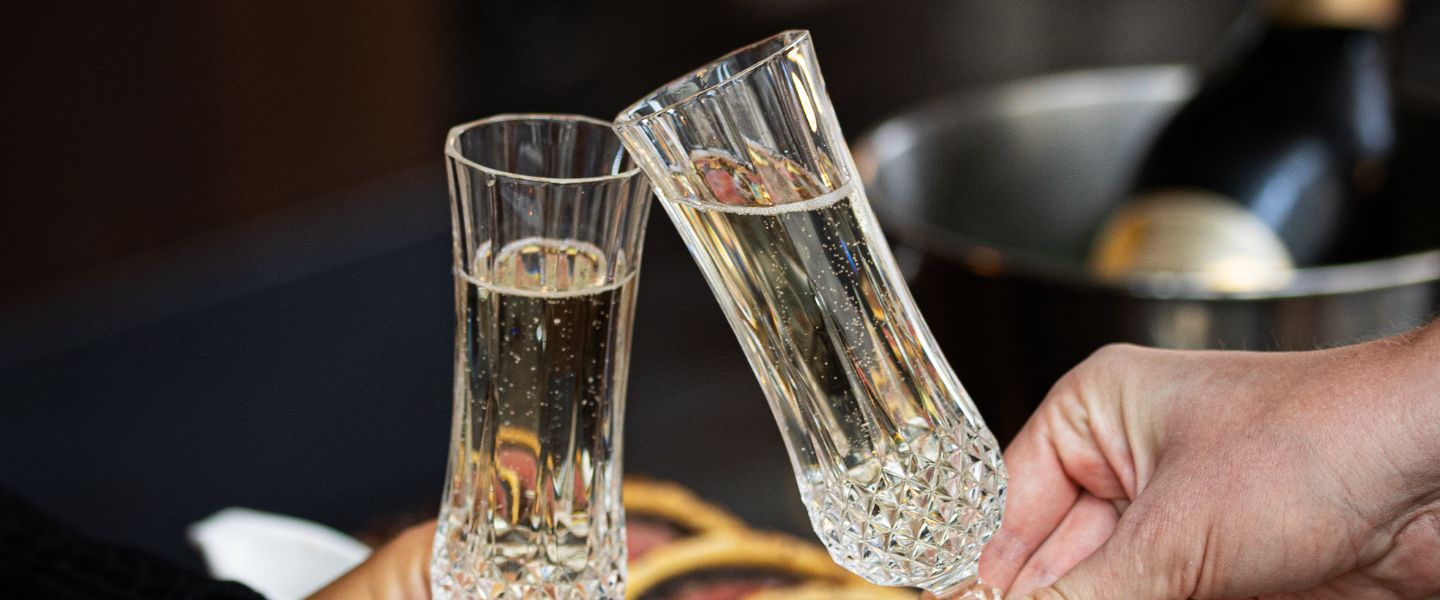 Two glasses of champagne