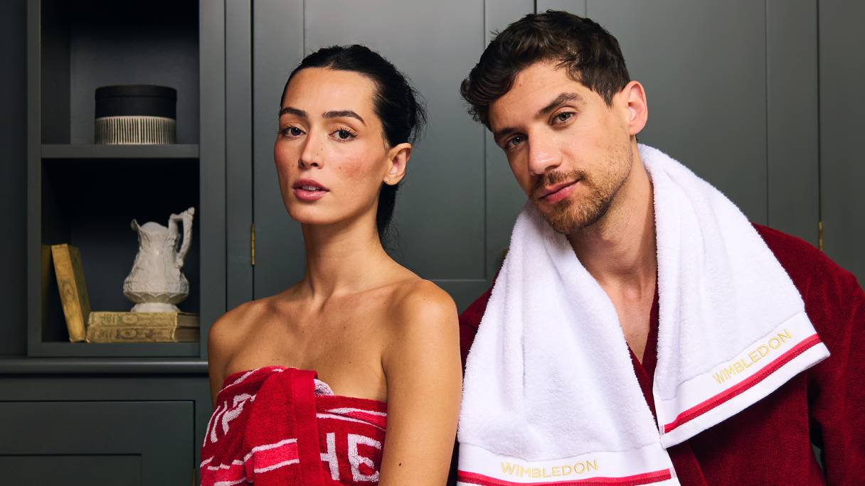 Two models in Christy Wimbledon towels